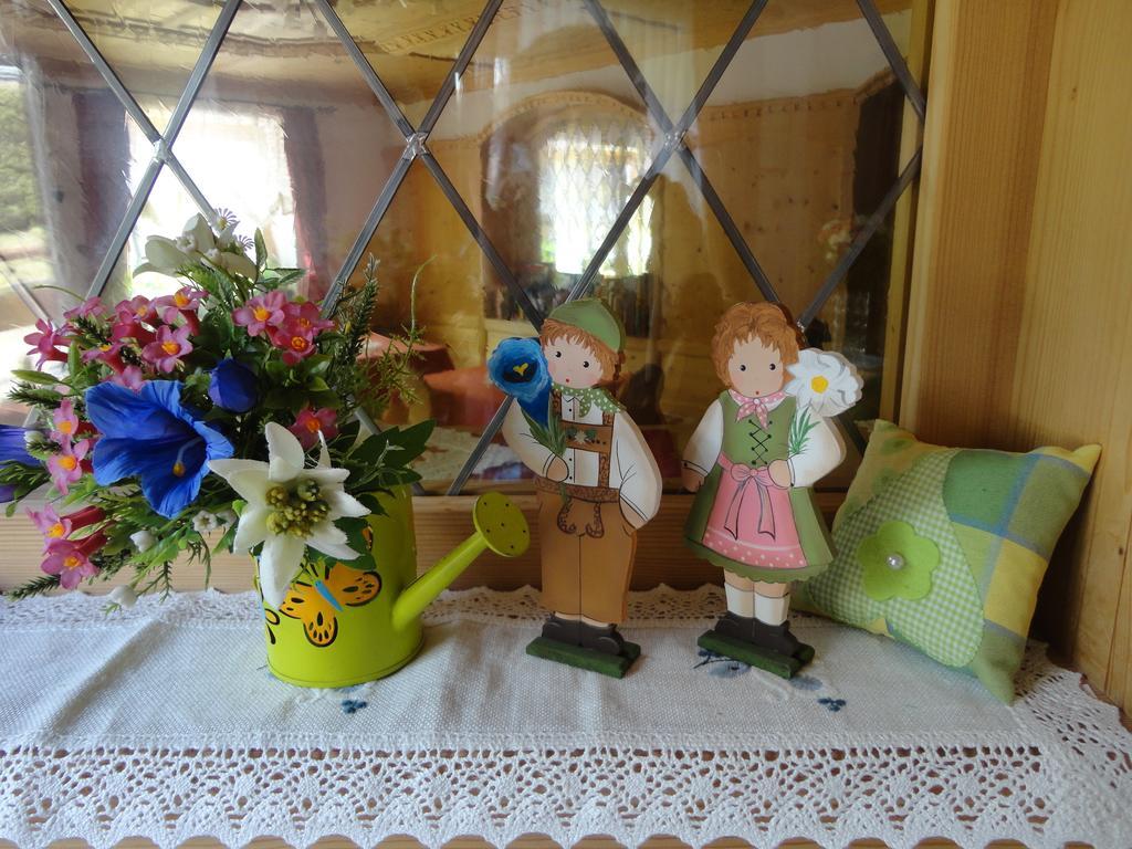 Bed and Breakfast Garni Crepaz Сельва-ді-Валь-Гардена Екстер'єр фото
