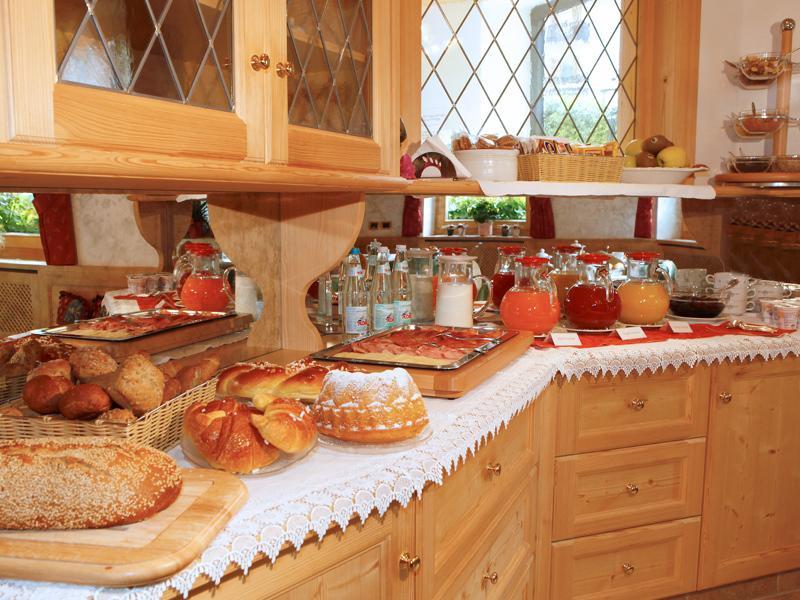 Bed and Breakfast Garni Crepaz Сельва-ді-Валь-Гардена Екстер'єр фото